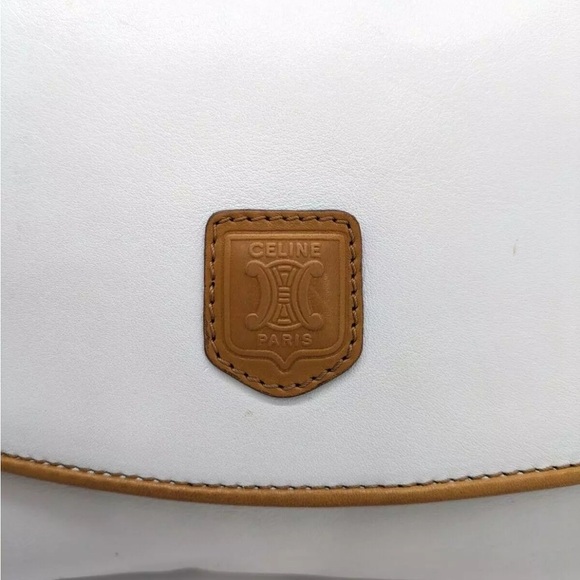 COA Celine White Leather Clutch - Picture 10 of 16